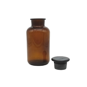 Botella de Reactivo de Vidrio Ámbar con Tapón de Boca Ancha de Varias Especificaciones para Almacenamiento de Reactivos de Laboratorio - Product Image 4