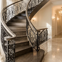 Escalier en colimaçon moderne de luxe durable avec balustrade en fer forgé et main courante métallique pour usage intérieur