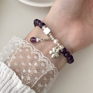 สร้อยข้อมือดอกไม้มุกอเมทิสต์ S925 เงินสเตอร์ลิง เครื่องประดับสำหรับผู้หญิงที่หรูหราสำหรับสวมใส่ในชีวิตประจำวัน - Product Image 1