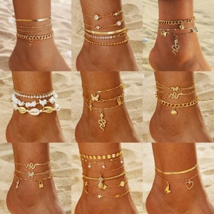 ZYO - Juego de Joyería de Tobillera Impermeable Estilo Boho para Mujer, Cadena Dorada con Corazón y Mariposa, Tobillera de Cristal con Piña y Corazón para la Playa - Product Image 1