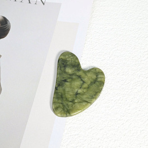 Libero logo Gua Sha 100% naturale Xiuyan verde giada Guasha <span class=keywords><strong>pietra</strong></span> originale <span class=keywords><strong>massaggiatore</strong></span> per il <span class=keywords><strong>viso</strong></span> - Product Image 3