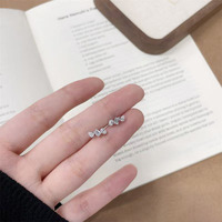 Boucles d'oreilles en or blanc 18 carats avec diamants de laboratoire, boucles d'oreilles à clip, boucles d'oreilles fines, boucles d'oreilles pour femmes, boucles d'oreilles avec diamants de laboratoire