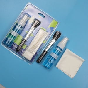 Lingettes en microfibre portables 4 en 1 <span class=keywords><strong>Kit</strong></span> de nettoyage d'écran pour ordinateur portable <span class=keywords><strong>Kit</strong></span> de nettoyage de lentille de nettoyeur d'écran - Product Image 2