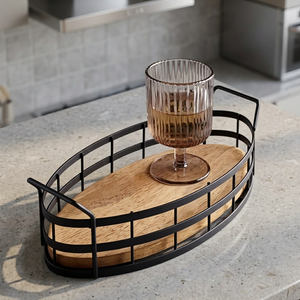 Table basse rustique vintage en bois de style ferme moderne avec plateau décoratif ovale en bois et cadre métallique avec poignées - Product Image 4