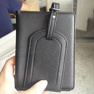 Funda para tarjeta de crédito Id Titulares de pasaporte Conjuntos de etiquetas de equipaje Cartera personalizada Viaje personalizado Pu Cuero Pasaporte conjunto - Product Image 4