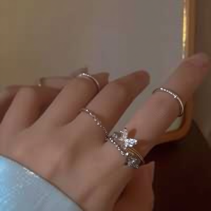 Vendita calda stile coreano Vintage anelli da uomo di tendenza moda farfalla strass intarsio oro rosa placcato all'ingrosso - Product Image 1