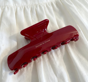 กิ๊บหนีบผมอะคริลิคสีแดงไวน์สำหรับผู้หญิง กิ๊บหนีบผมทรงฉลามสุดหรู เครื่องประดับผมแฟชั่น - Product Image 6