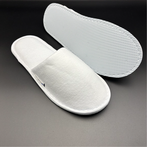 Pantuflas Desechables de Terciopelo Estilo <span class=keywords><strong>Hotel</strong></span> con Logotipo Cosido, Suaves y Duraderas para el <span class=keywords><strong>Hotel</strong></span> Radisson <span class=keywords><strong>BLU</strong></span> - Product Image 3
