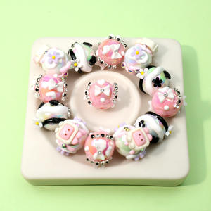 Cuentas de Resina con Forma de Flor, Lazo de Diamantes, Diseño de Dibujos Animados, Plástico, Estilo Bubblegum, Lucite, Pintadas a Mano, Coloridas, para Hacer Pulseras y Collares - Product Image 1