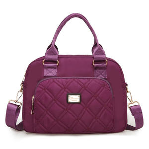 Модная нейлоновая сумка через плечо, портативная, женская, простая, повседневная, новая, многослойная, маленькая, в корейском стиле, на молнии, с одним ремнем, с буквенным принтом - Product Image 2