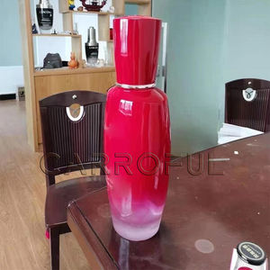 Modelo cosmético da fibra de vidro da escultura 3D exterior transparente feita sob encomenda da grande garrafa de perfume com o batom feito da resina - Product Image 6