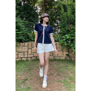เสื้อยืดผู้หญิงทรงเข้ารูป ราคาสุดคุ้ม เป็นมิตรกับสิ่งแวดล้อม ผ้าฝ้าย 65%/โพลีเอสเตอร์ 35% เอวสูง ทรงตรง สไตล์ธรรมชาติ ผลิตในเวียดนาม เสื้อท็อปสีพื้น คุณภาพพรีเมียม - Product Image 4