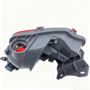 Feux antibrouillard arrière pour Toyota RAV4 2013-2015 OE 81490-0R010 Pièce de rechange en plastique - Product Image 1