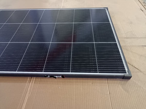 Módulo Solar Monocristalino TOPCon 18BB de 250W Eficiente con Estructura de Vidrio de <span class=keywords><strong>2.0</strong></span>+2.0mm - Product Image 5