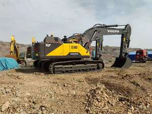 VOLVO EC480 d'occasion en bon état Importation japonaise Excavatrice Komatsu d'occasion à vendre - Product Image 3