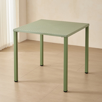 Ensemble de table et de chaises en plastique de style nordique pour cour, villa, jardin, balcon - Meubles imperméables et résistants au soleil