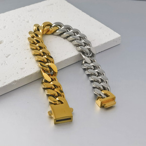 สร้อยข้อมือผู้ชายสแตนเลสสตีลสองสีแบบคิวบา ชุบทอง 18K สไตล์ฮิปฮอป หนา  ของขวัญเครื่องประดับ - Product Image 2
