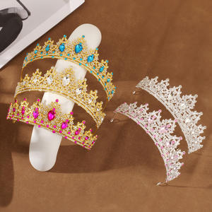 Vente en gros alliage d'or diadème diadème <span class=keywords><strong>couronne</strong></span> ensemble cristal strass coloré <span class=keywords><strong>mariage</strong></span> <span class=keywords><strong>coiffure</strong></span> chapeaux japon coréen style princesse - Product Image 1