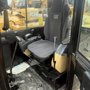 Excavatrice sur chenilles hydraulique Caterpillar CAT 306E2 d'occasion, mini-pelle de 6 tonnes, poids en marche 5 <span class=keywords><strong>800</strong></span> kg, pour la construction - Product Image 5