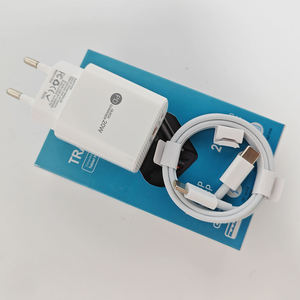 Adaptateur mural portable universel 2 ports USB Type-C 20W PD à charge rapide pour <span class=keywords><strong>iPhone</strong></span> 17 16 15 14 <span class=keywords><strong>13</strong></span> 12 11 <span class=keywords><strong>Pro</strong></span> <span class=keywords><strong>Max</strong></span> - Product Image 5