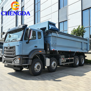 Sinotruck Howo NX 8x4, Camión Volquete de Caja Cilíndrica Tipo U, 375 HP, 12 Ruedas, Euro 5, Camión de Servicio Pesado - Product Image 1
