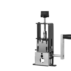 Dénudeur de fils manuel à manivelle, outil de dénudage de câbles en cuivre de 1 à 25 mm pour usage électrique domestique - Product Image 1