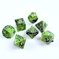 Jeu de dés polyédriques semi-transparents en résine, motif fleur de prunier, 28g, 7 pièces, taille standard, faible MOQ, personnalisable pour jeux de rôle de table