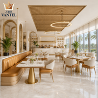 Ensemble de mobilier de salle à manger contemporain pour hôtel avec tables en marbre, banquette, comptoir de buffet et chariot de service