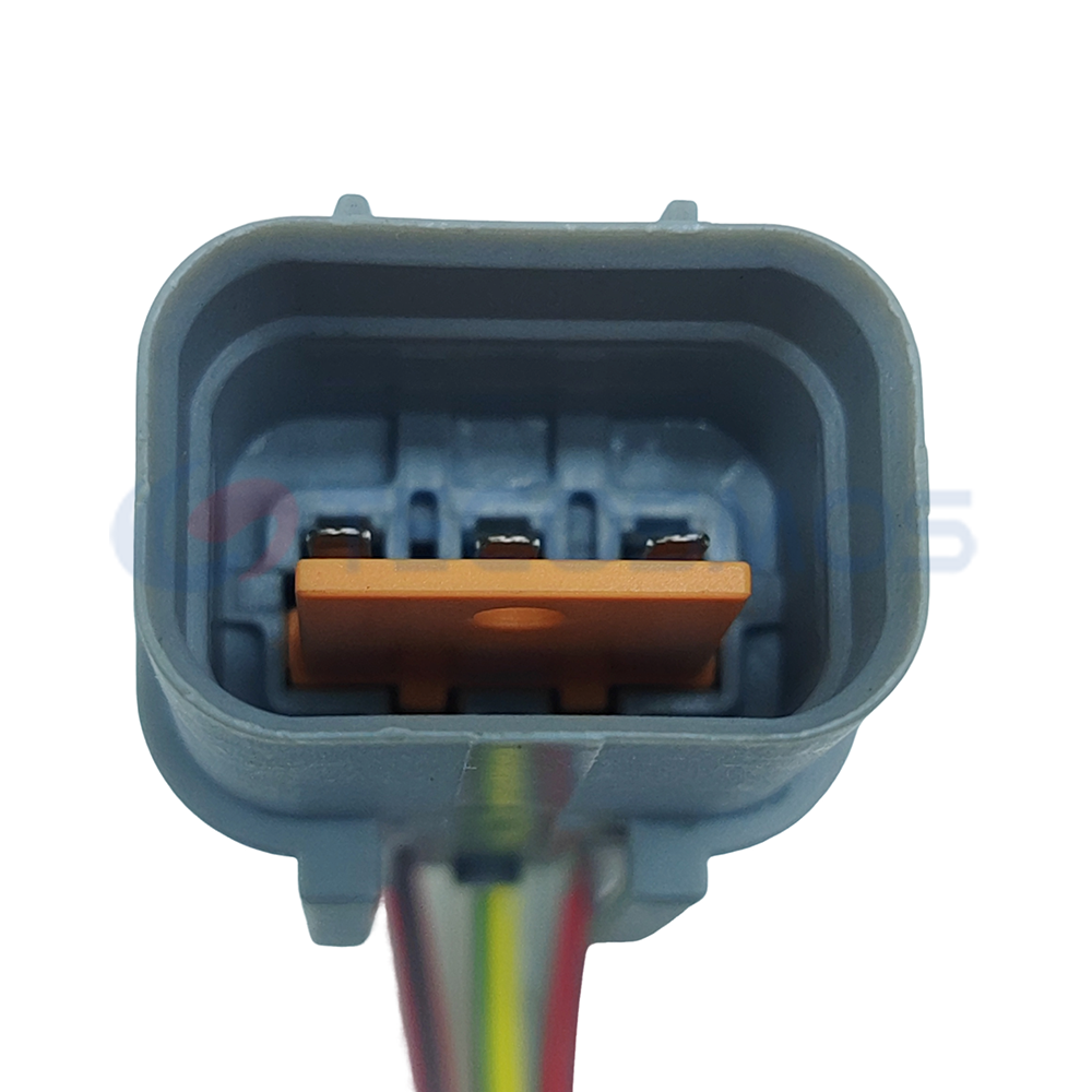 Auto Part Automotive Wire Harness Connector Automotive Headlight Oxygen Sensor Plug Suitable for Modern 3-Pin Male CT3-0135G