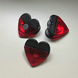 Tùy Chỉnh Nhựa Trái Tim <span class=keywords><strong>Clip</strong></span> Với Nam Châm Cho Tủ Lạnh Hình Trái Tim Tủ Lạnh <span class=keywords><strong>Clip</strong></span> Nam Châm - Product Image 4