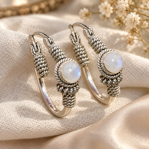 Boucles d'oreilles créoles perlées pour femmes, design minimaliste, bijoux de mode uniques pour le quotidien - Product Image 3