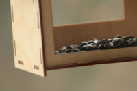 Nichoir en bois suspendu d'extérieur OEM nichoir autoportant pour oiseaux Fournitures pour oiseaux Nichoir d'extérieur pour nichoir