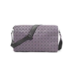 Nuevo Bolso Bandolera Mini de Moda con Textura Exquisita, Color Sólido Trenzado, Versátil y Moderno - Product Image 3