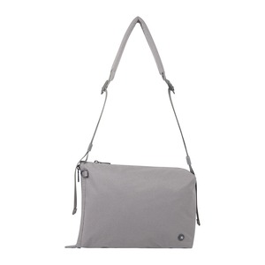 Bolso Bandolera KEIRYO LightFlow Minimal de Poliéster con Correa Acolchada, 28x18cm, para Mujer, Disponible en Taiwán - Product Image 1