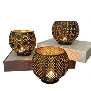 Portavelas LED de hierro marroquí, linterna de proyección hueca, candelabro de metal para decoración de Ramadán, Eid y bodas - Product Image 4