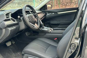 Voiture d'occasion EXW à l'exportation, Honda Civic 1.5T essence familiale compacte berline <span class=keywords><strong>Euro</strong></span> VI, automatique, turbo, cuir, R16, modèle 2016 - Product Image 6
