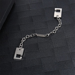Wholesale Niche Design Hiphop Stainless Steel Custom logo Rectangle Lock Clasp Link Chain <b>Bracelet</b> - Product Image 5