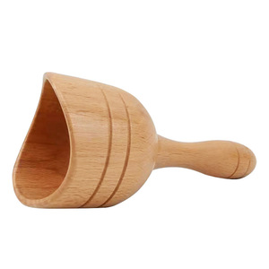 Masseur facial en bois Gua Sha en hêtre 18x7,5 cm – Outil de massage manuel pour le rajeunissement de la peau - Product Image 3