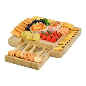 Tabla de Quesos de Bambú con Cajón y Juego de Cuchillos, Diseño Rectangular Moderno, Bandeja para Servir en Fiestas - Product Image 1