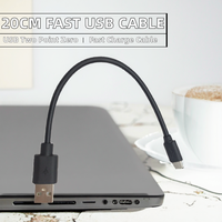 Câble USB Type-C 8 broches à charge rapide 3A en PVC blanc de 20 cm de diamètre extérieur et 4 mm d'épaisseur pour téléphone portable