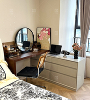 Table de maquillage moderne personnalisée avec miroir éclairé et 3 tiroirs, ensemble de coiffeuse en bois pour projets hôteliers et salles de bain, avec éclairage LED
