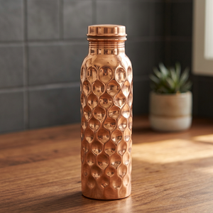 Botella de Agua de Cobre Ecológica de Calidad Superior para Adultos, Diseño Martillado Diamantado, para Uso Diario, Beneficiosa para la Salud, Apta para Lavavajillas, para Té - Product Image 1