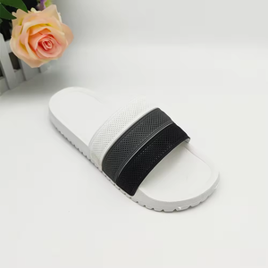 Sandalias y Chanclas Planas de Diseño para Hombre y Mujer, Novedad 2026, Venta al por Mayor, para Primavera y Uso Doméstico - Product Image 4