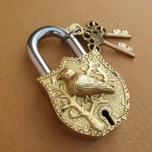 Candado de Latón con Forma de Pájaro Vintage, Candado Decorativo de Metal Antiguo con Diseño Ornamentado de Pájaro, Llaves de Esqueleto, Decoración Rústica para el Hogar - Product Image 1