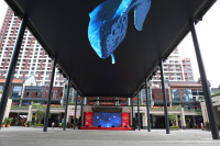 Écran LED intérieur 2,6 mm 500x500 avec taux de rafraîchissement élevé de 7680 Hz pour les centres commerciaux et les solutions de location de magasins de détail