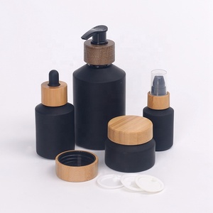 Bottiglia in <span class=keywords><strong>Vetro</strong></span> Opaco Nero con Spalla Inclinata 30 <span class=keywords><strong>ml</strong></span> 60 <span class=keywords><strong>ml</strong></span> 100 <span class=keywords><strong>ml</strong></span> e Barattolo in <span class=keywords><strong>Vetro</strong></span> con Coperchio in Bambù 15 g 30 g <span class=keywords><strong>50</strong></span> g - Product Image 3