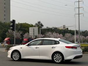   K5 Modelo 2016 2.0L Automático con Volante a la Izquierda, <span class=keywords><strong>Se</strong></span> <span class=keywords><strong>Vende</strong></span> a Precio de Fábrica en Concesionario - Product Image 3