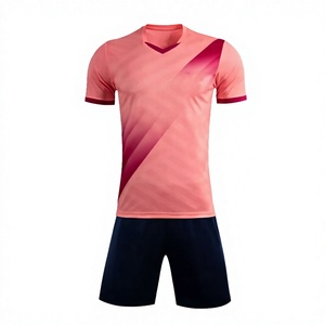 Uniforme de Fútbol Moderno para Equipos, Diseño Ligero que Absorbe el Sudor, Perfecto para Entrenamientos de Alta Energía y Uso en Partidos - Product Image 1