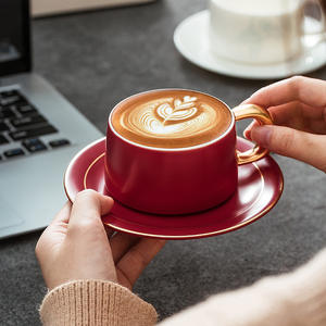 Ensemble <span class=keywords><strong>de</strong></span> tasse à café en céramique élégante tasse à café tasse à café en porcelaine Latte Cappuccino <span class=keywords><strong>vaisselle</strong></span> pour usage commercial à la maison café club - Product Image 4