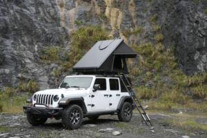Tente de toit rigide pour <span class=keywords><strong>camping</strong></span> en plein air, lit de voiture, quatre saisons, en alliage d'aluminium, 2 personnes, haute qualité, <span class=keywords><strong>prix</strong></span> d'usine, robuste et durable - Product Image 4